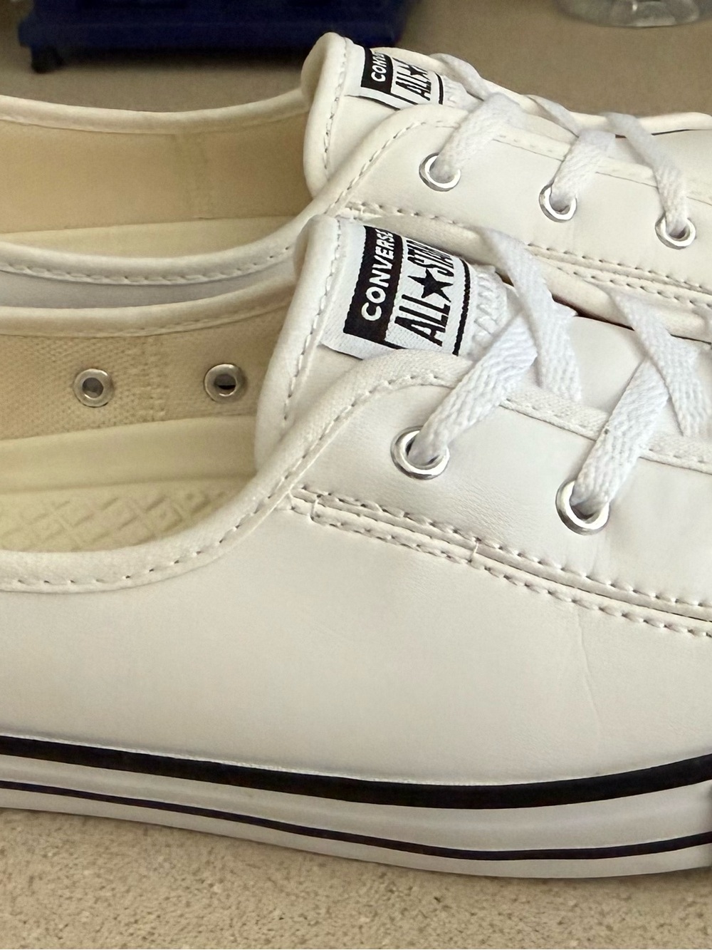 Women’s Converse Chuck Taylor All Star Ballet Lace Sneakers size 8 1/2 NWOT